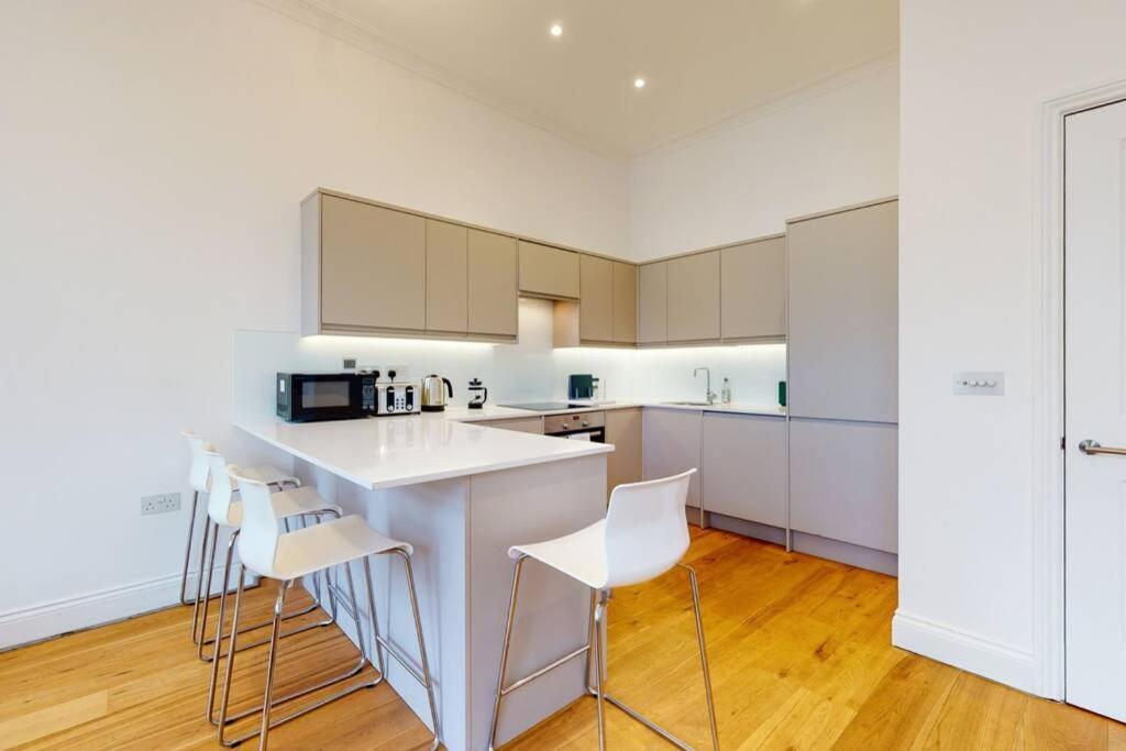 Modern 1 Bed Flat Camden 5 Min Walktube Station Appartement Londen Buitenkant foto